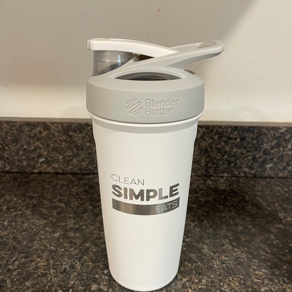 Clean Simple Eats white bottle blender